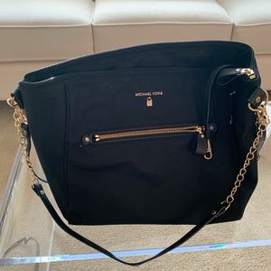 Large Michael kors bag